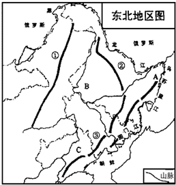 讀東北地區圖,圖中的數字序號表示山脈,字母表示平原,完成12～14題.